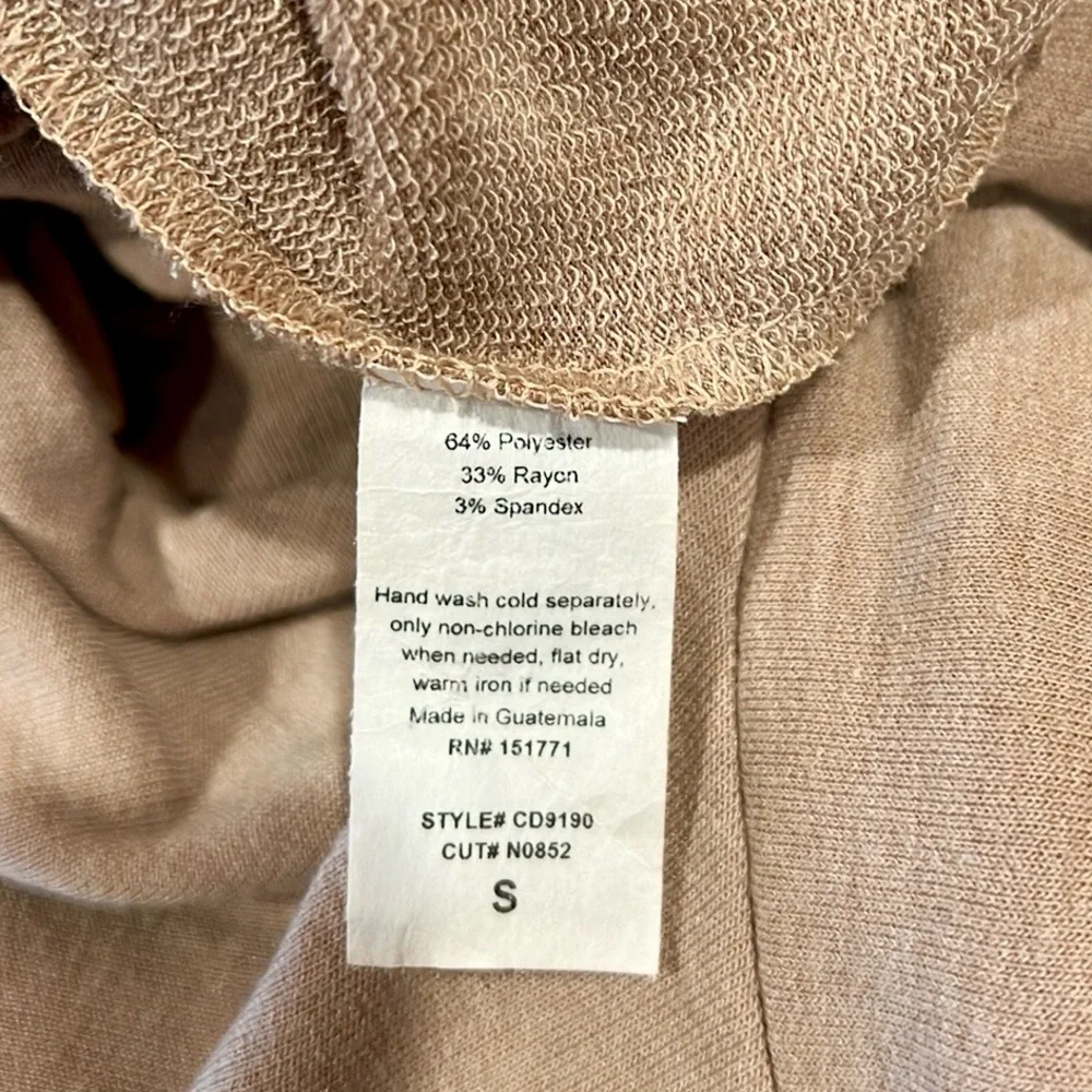 Gilli Sweatshirt Dress - Picture 7 of 7